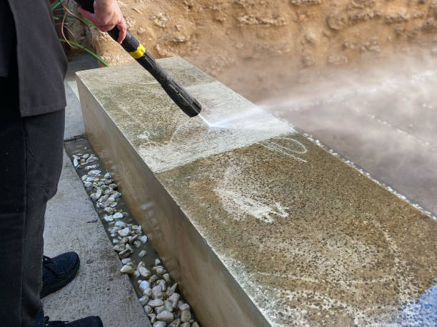 Best Deck Cleaning Services  in Valley Springs, CA